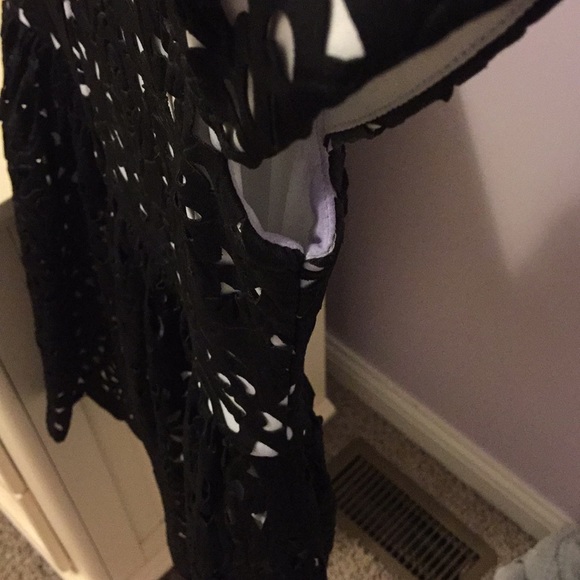 Girls dress - Picture 3 of 3